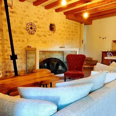 Nyaraló Le Moulin Chardet *